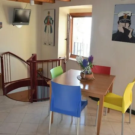 Casa Maltese Apartment Brenzone sul Garda